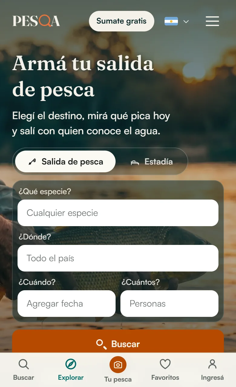 The pesqa.ar home page: “Armá tu salida de pesca” (Plan your fishing trip), with the trip search by species, place and date.